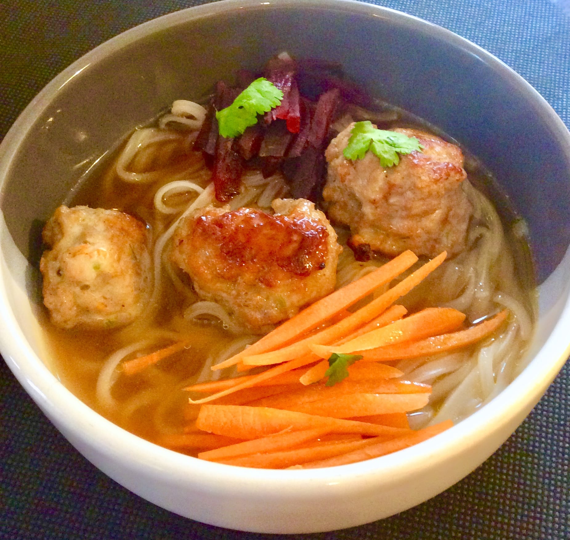 Pork And Prawns Dumpling Noodle Soup Easy Thai Food Recipes